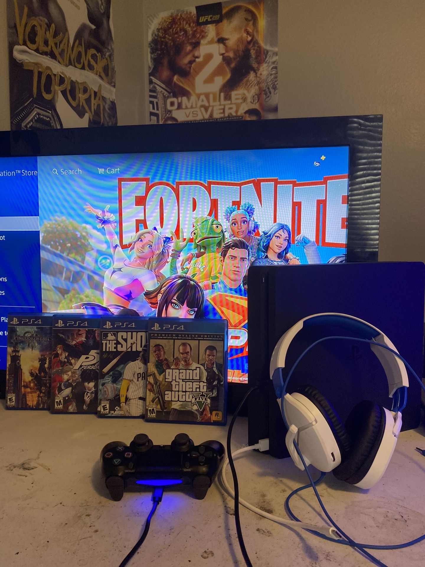 PS4 With Games