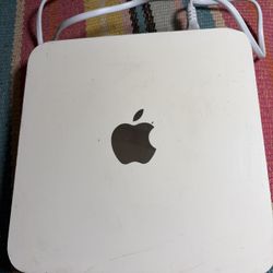  Apple A1409 AirPort Time Capsule  4th Gen Tested, Works 2TB Upgradeable!