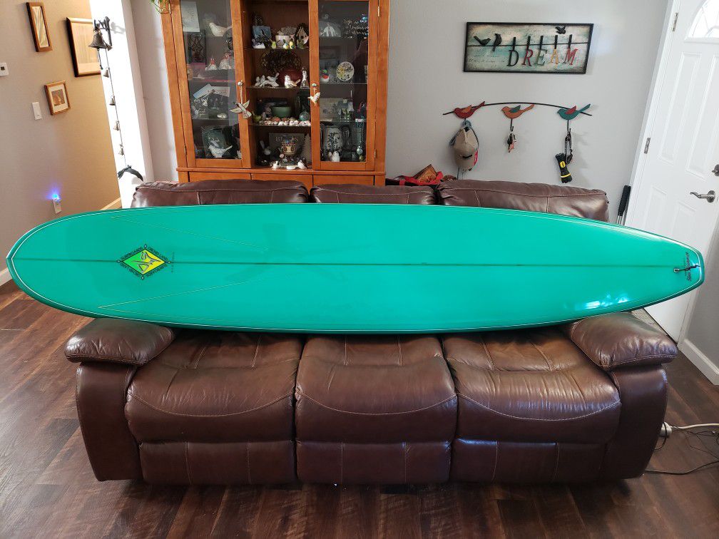 Custom 9' 6" surfboard