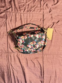 NWT Steve Madden Crossbody Floral Black Logo Chain Faux Leather Purse Bag