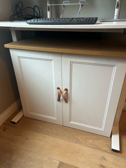 Wall cabinet