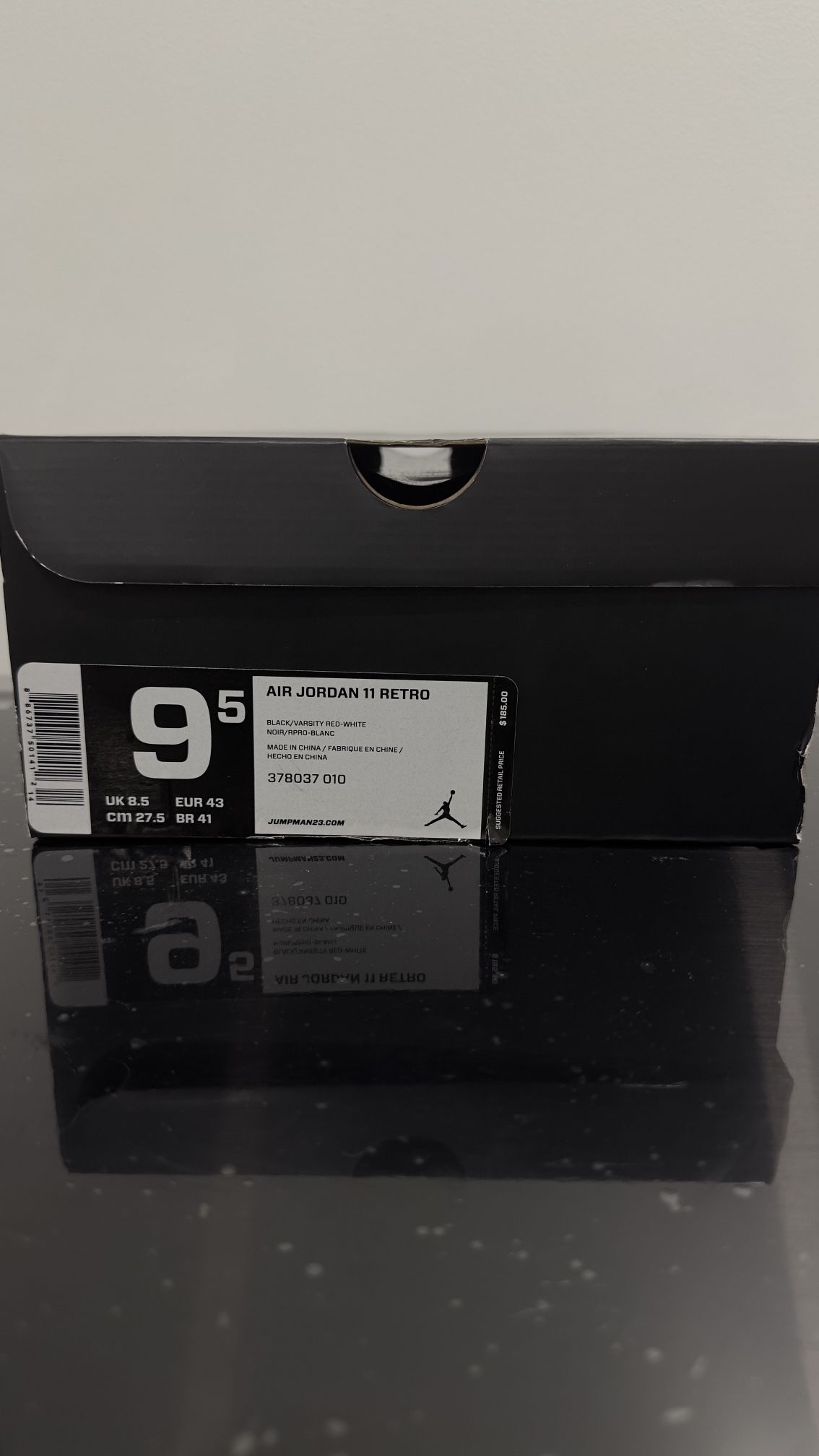 AIR JORDAN 11 RETRO