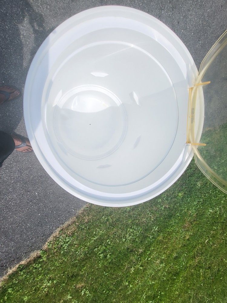 Poland Springs Beverage Cooler w/drain for Sale in Trenton, NJ OfferUp