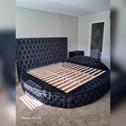 Black Color King or Queen Round Bedframe