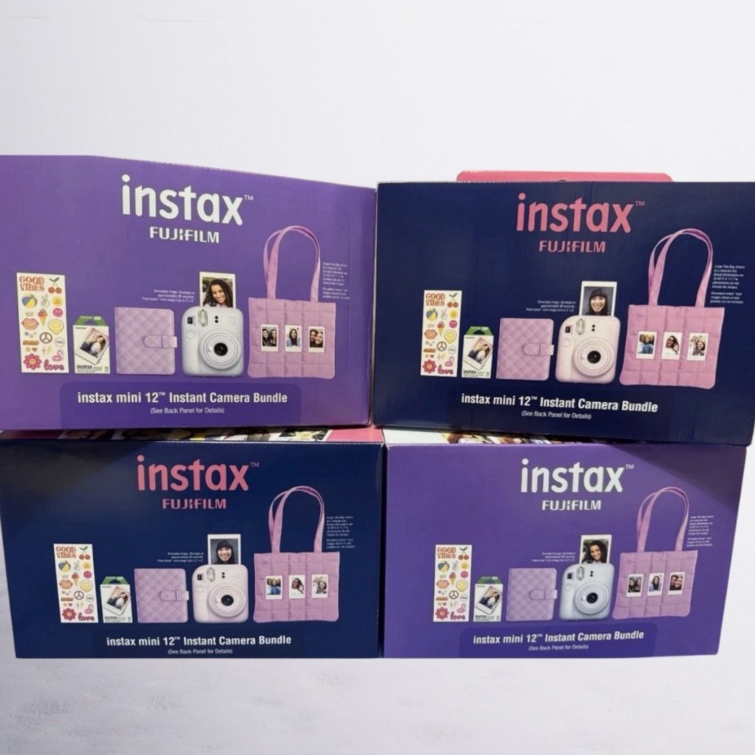 FujiFilm Instax Mini 12 Holiday Bundle
