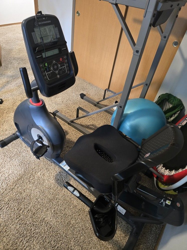 Schwinn Sit Down Electric Bike $100