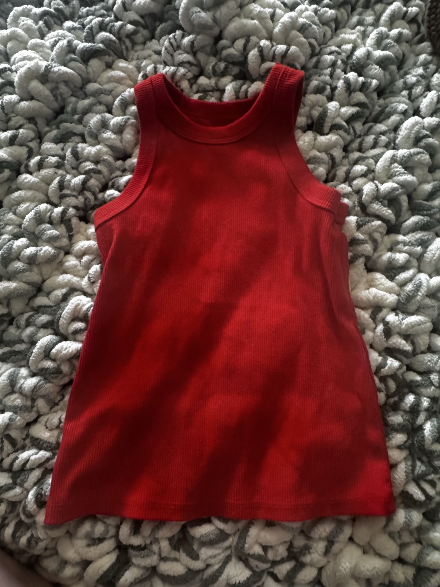 Girls tanks