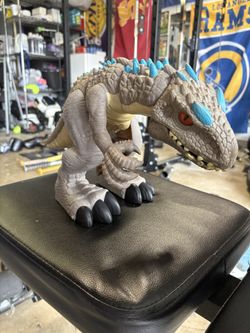 Jurassic World Blue Raptor 