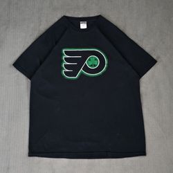 Jerzees Men’s Black Irish Philadelphia Flyers Graphic T-Shirt Size XL