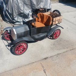 Gocart. Tin Liizzy 50's Model  Briggs 3.5 Gas Motor