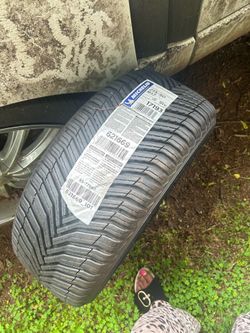 2 sets of brand new tires.
