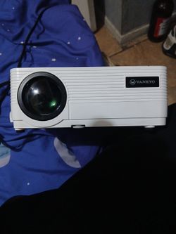 Vankyo Mini Projector White