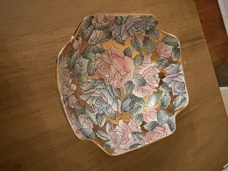 Macau bowl "Golden Blossoms" collection