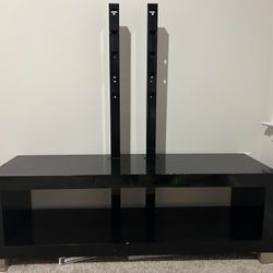 Black TV Stand ($20 OR BEST OFFER)