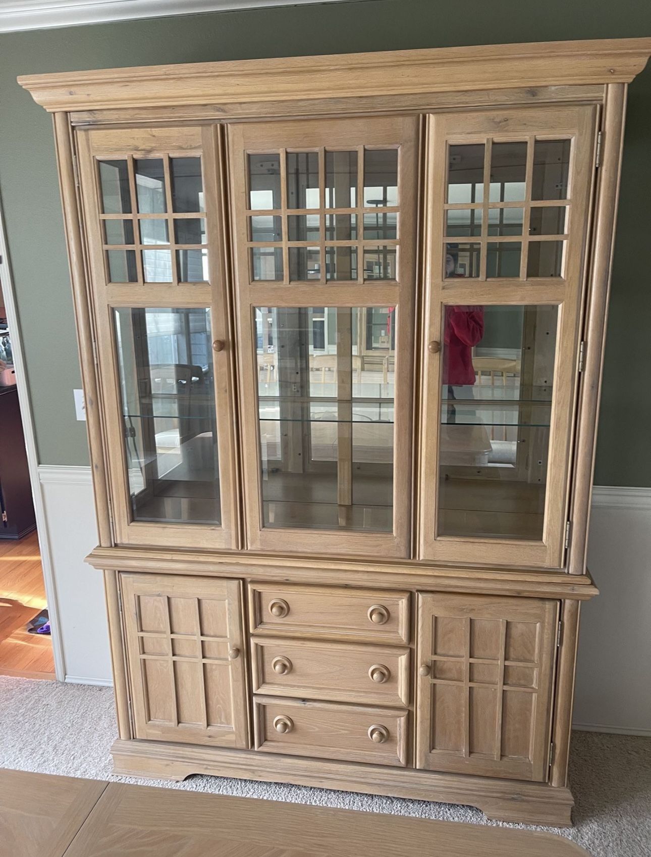 China Cabinet 