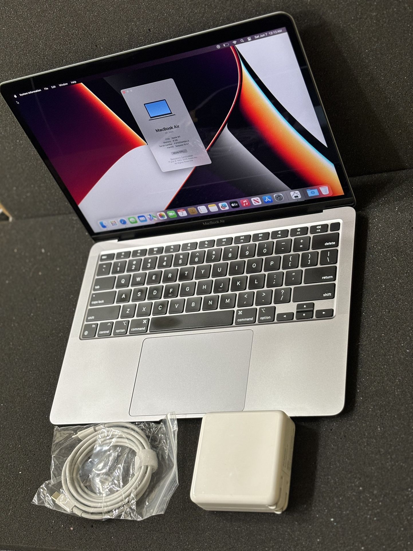 Macbook Air M1 2020 8 gb 512 gb