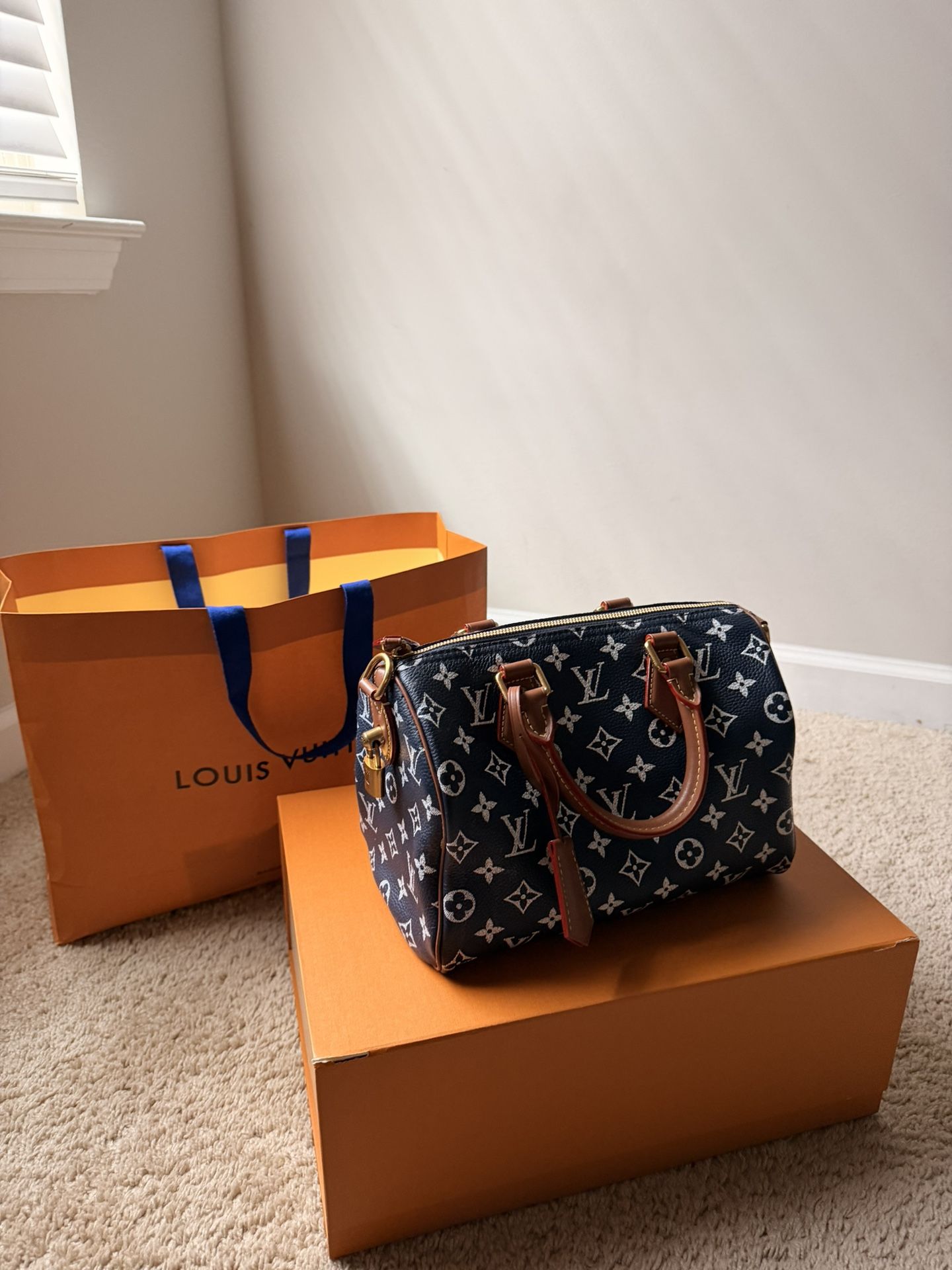 Calfskin Monogram Speedy P9 Bandouliere 25 Indigo