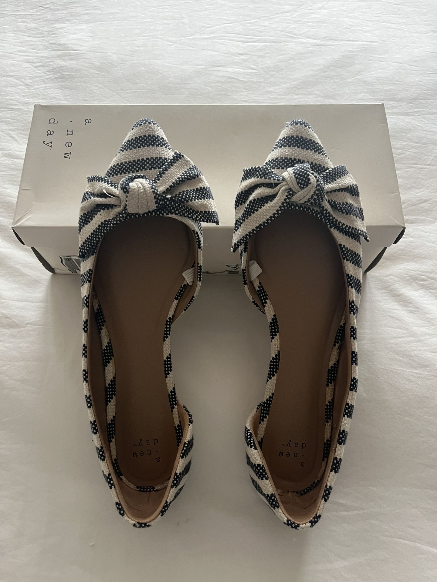 A New Day Women’s Jayme Bow Flats Shoes