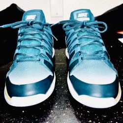 Nike Vapor 9.5 Tour Men’s Shoes Tennis Shoes Rare 