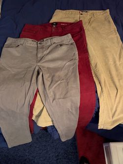 Bundle of 3 Men's Pants – H&M, Chaps, Michael Kors