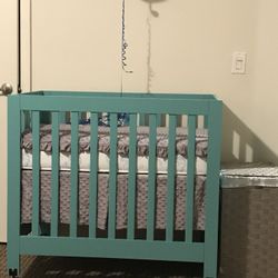 Babyletto Origami Mini Crib & Changing Table Dresser 