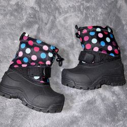 Kids Snow Boots Size 5