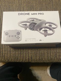 Drone Mini Pro 2.4G Flight Model