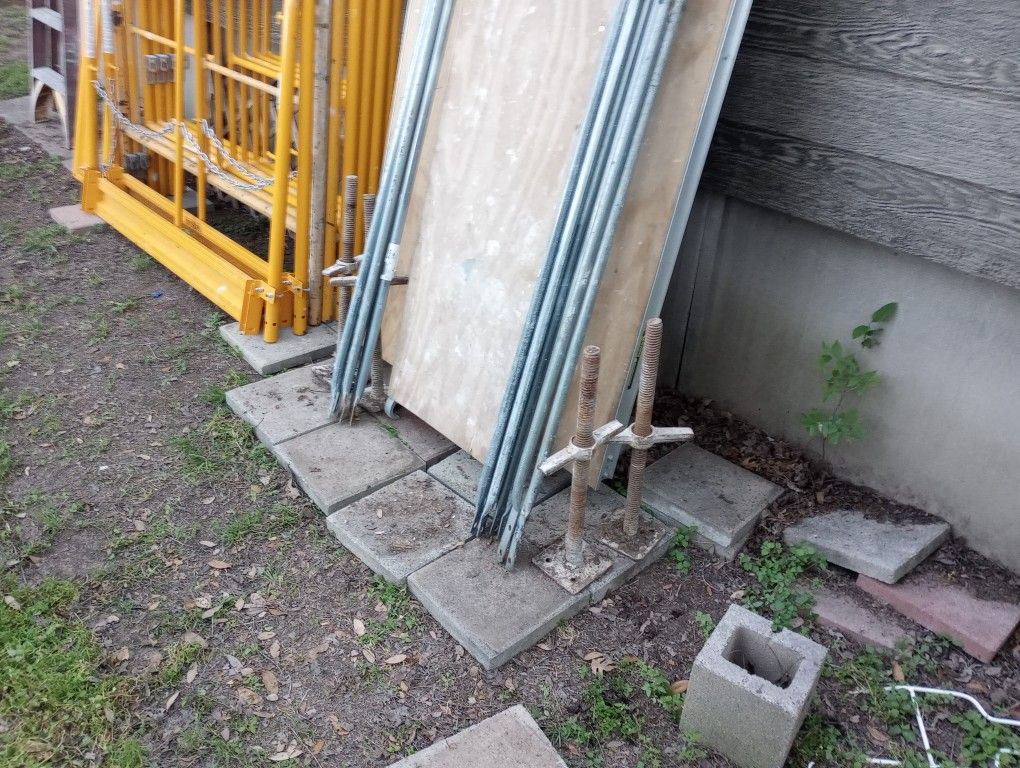 Safeway Scaffolds