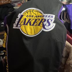 Lakers now 19