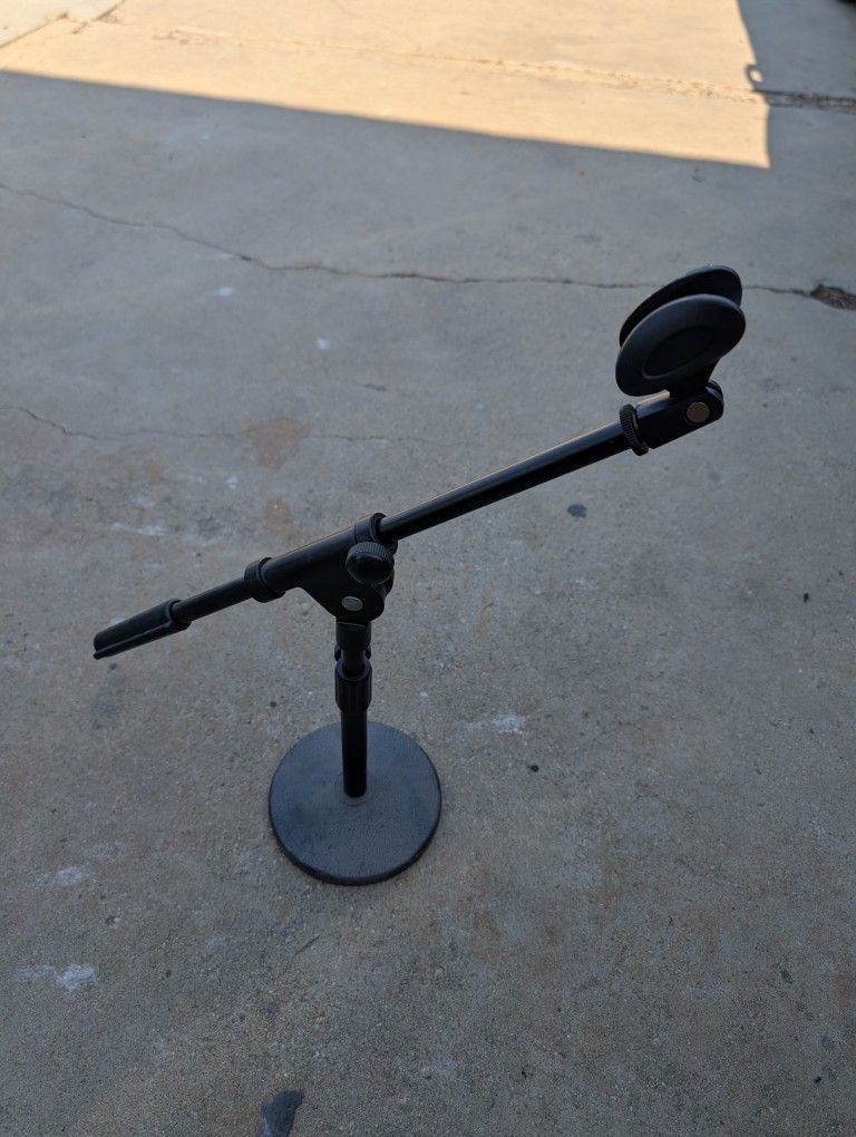 Microphone Stand