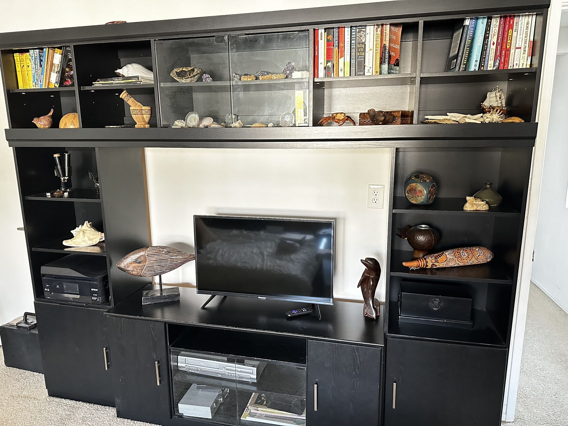 Wall unit, entertainment center