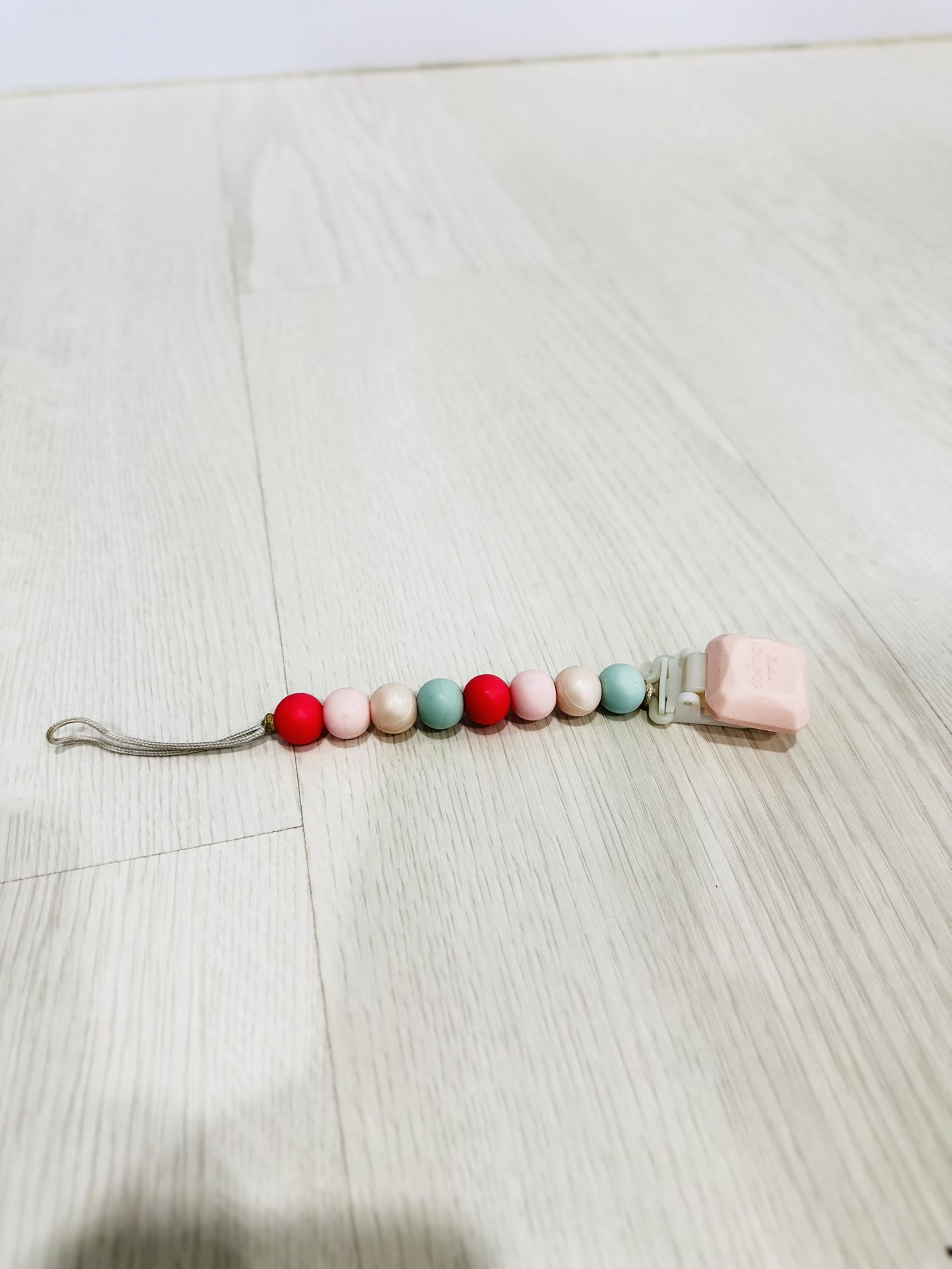 Free Pacifiers Clip