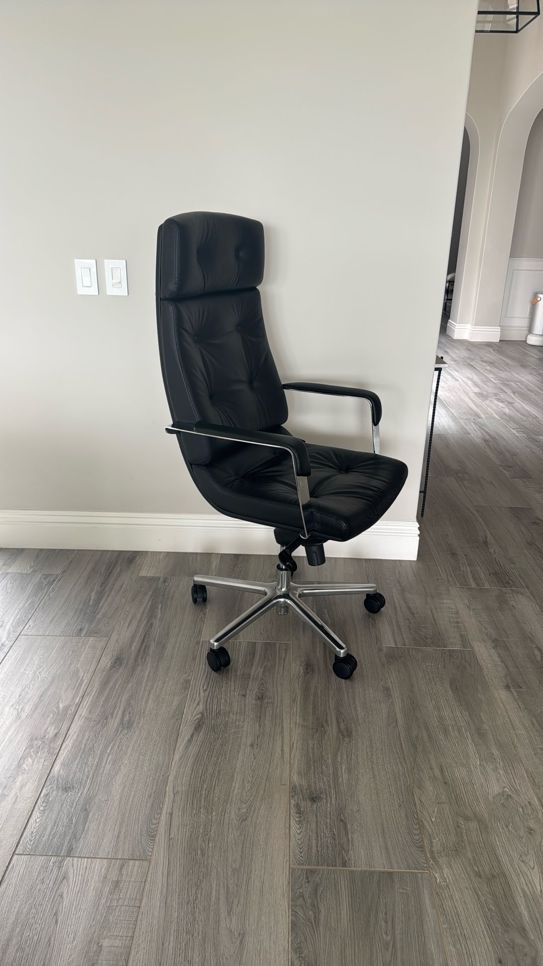 Black leather desk Chair