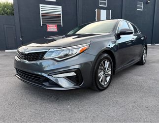 2019 KIA Optima