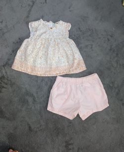 OshKosh B'gosh Light Pink & Floral Short & Blouse Set