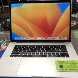 Apple MacBook Pro Touchbar Mid-2017