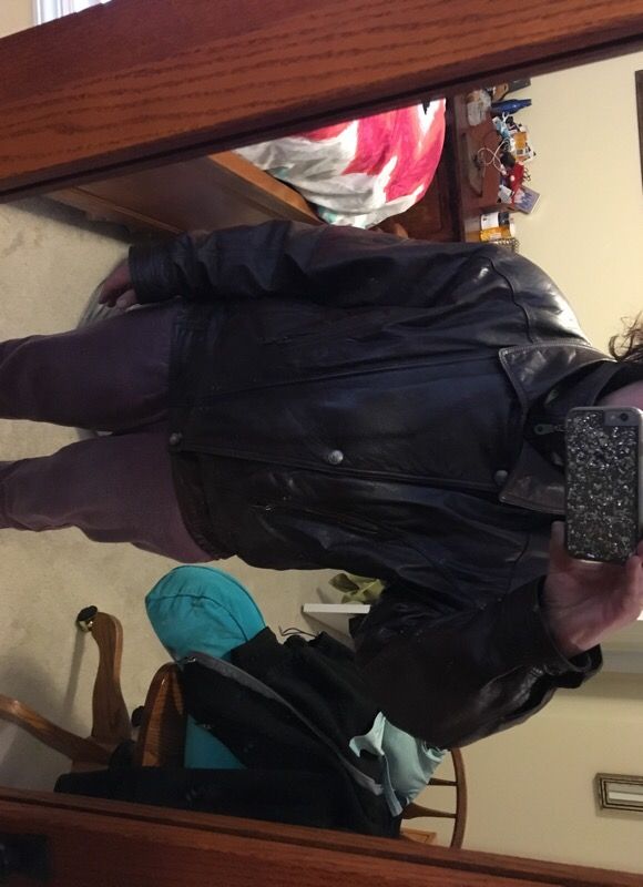 Womans Wilsons leather jacket very warm thinsu late removable lining