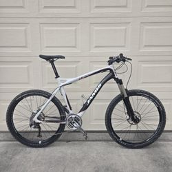 Jamis Carbon XTR (Large) Mountain Bike 