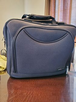Travelers choice wheeled laptop luggage bag