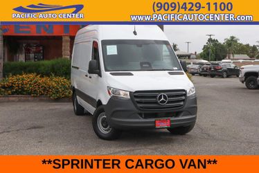 2025 Mercedes-Benz Sprinter 2500