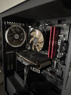 Selling my gaming PC. Works perfectly and runs games great. Good PC for Roblox, Fortnite, GTA, Valorant, Minecraft, etc.