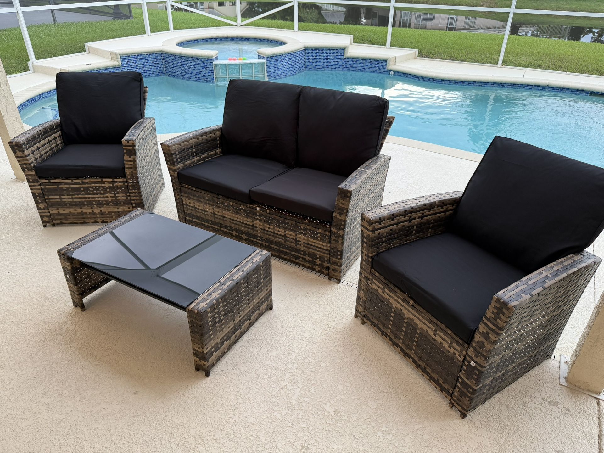 BRAND NEW 4 Piece Modular Outdoor Patio Furniture Set!