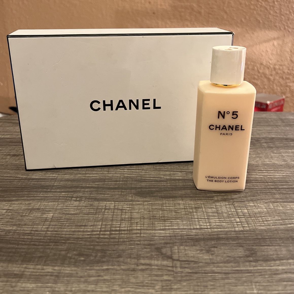 chanel no 5 perfume and body lotion