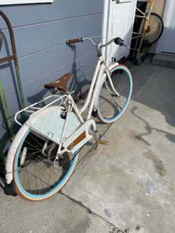 Huffy beach cruiser