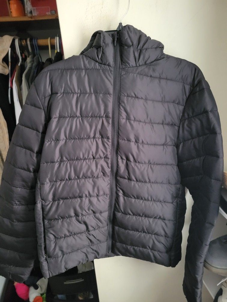 H&M Puffer Jacket Size Medium