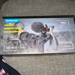 Fantaseal realtime Monitor, Cardiodid Mini shotgun, Stereo Video Microphone Used