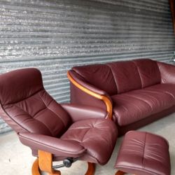 BRAND NEW - ABSOLUTELY BEAUTIFUL CANTONI LUXURY LEATHER SOFA SET