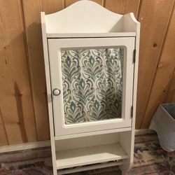 White medicine cabinet