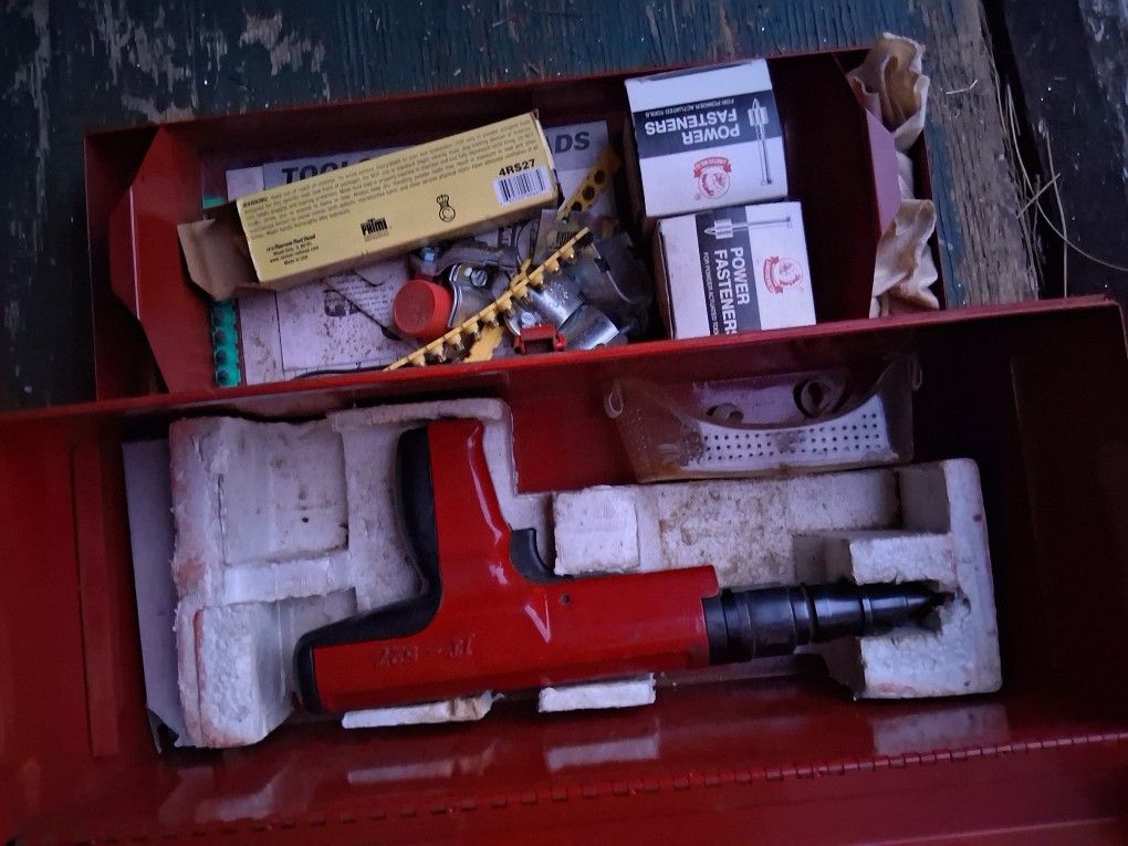 Jamerco JT-527 Cartridge Fastener TOOL Powder Actuated Gun Very Good