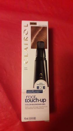 NEW Clairol Root Touch Up.